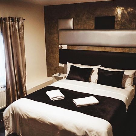 Hotel Onyx Expo Jette Ngoại thất bức ảnh