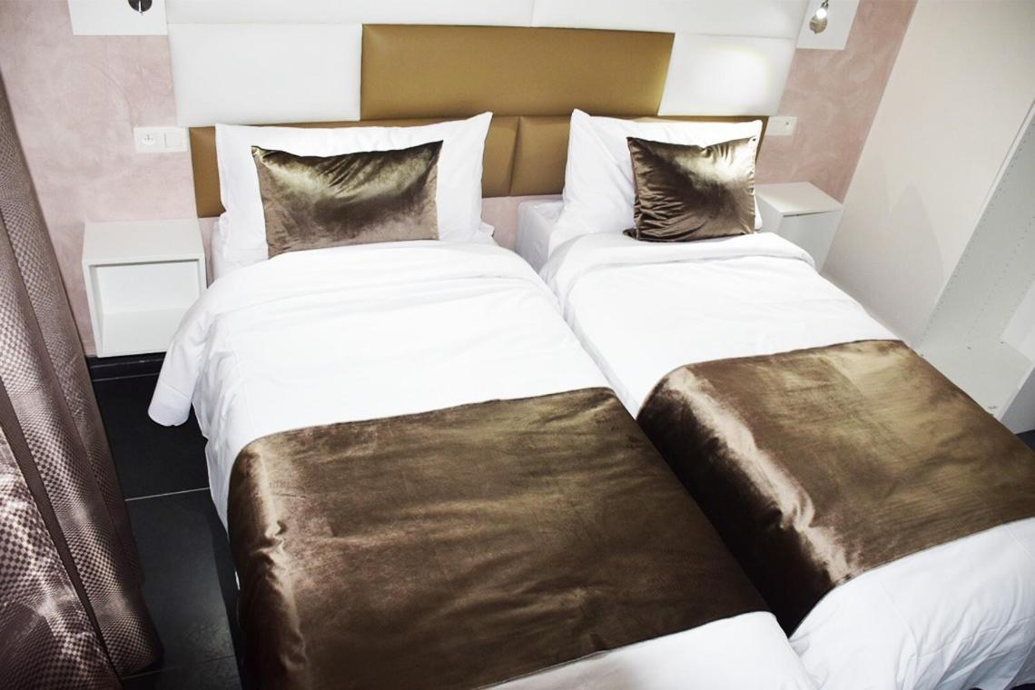 Hotel Onyx Expo Jette Ngoại thất bức ảnh