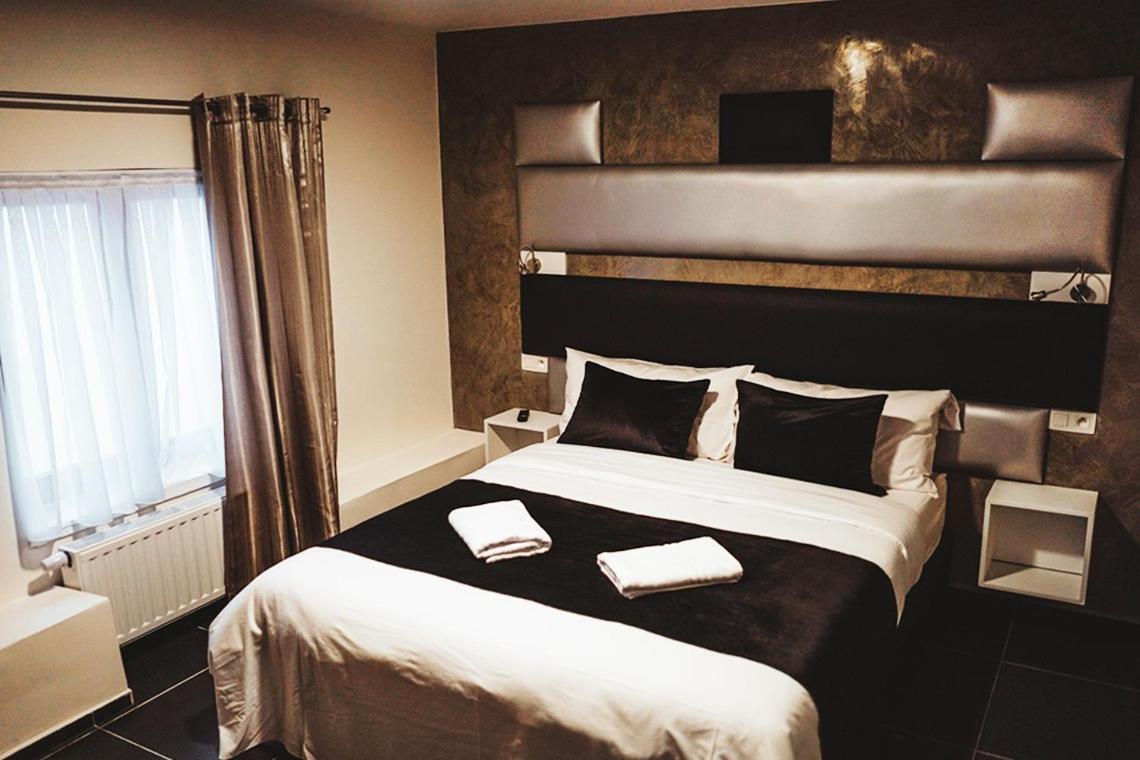 Hotel Onyx Expo Jette Ngoại thất bức ảnh